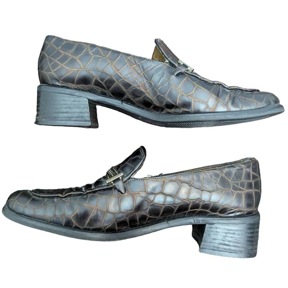 Stuart Weitzman Loafers Croc Embossed Dark Academia Collegiate Schoolgirl Y2K